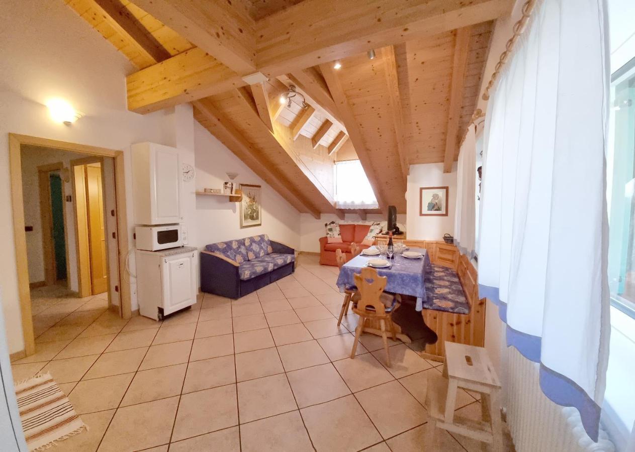 Ferienwohnung Ciapia Campitello di Fassa Exterior foto